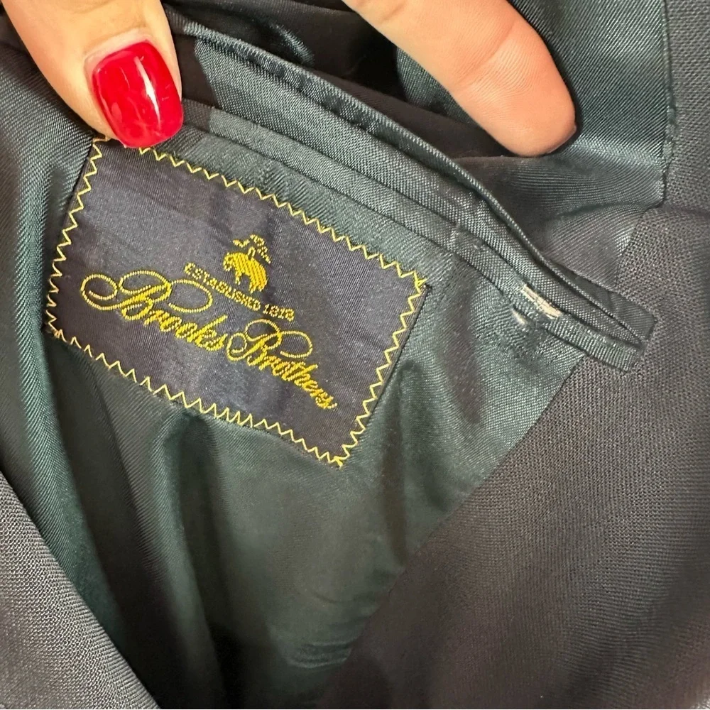 Brooks Brothers good excellent